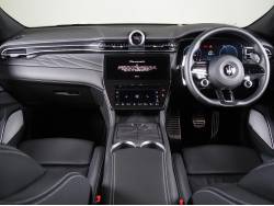 グレカーレ モデナの中古車画像