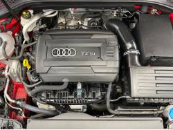 Ａ３ スポーツバック１．８ＴＦＳＩクワトロの中古車画像