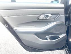 ３シリーズ ３２０ｄ ｘＤｒｉｖｅツーリングの中古車画像