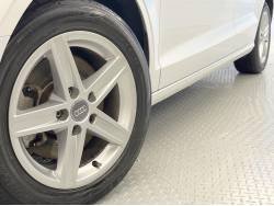 Ａ３セダン ２．０ＴＦＳＩクワトロの中古車画像