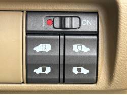 エリシオン Ｘの中古車画像