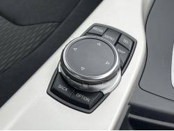 ３シリーズ ３２０ｉの中古車画像