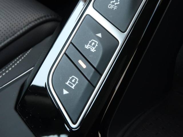 ジャガー Ｉペイス ＳＥ 1.5万Km 434.9万円(三重県)[114]の中古車詳細