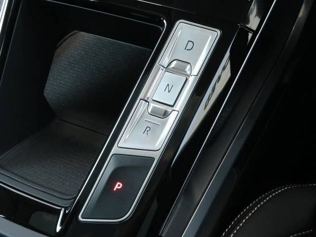 ジャガー Ｉペイス ＳＥ 1.5万Km 434.9万円(三重県)[114]の中古車詳細