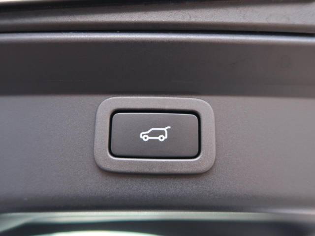 ジャガー Ｉペイス ＳＥ 1.5万Km 434.9万円(三重県)[114]の中古車詳細