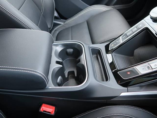 ジャガー Ｉペイス ＳＥ 1.5万Km 434.9万円(三重県)[114]の中古車詳細