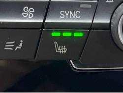 Ｘ１ ｓＤｒｉｖｅ １８ｉ ファッショニスタの中古車画像