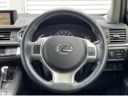 ＣＴ ＣＴ２００ｈの中古車画像