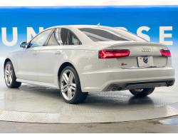 Ｓ６ ベースグレードの中古車画像