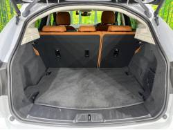 Ｅペイス ＨＳＥ ２５０ＰＳの中古車画像