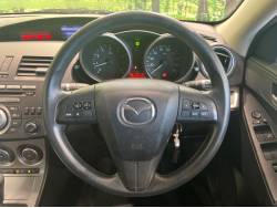 アクセラ １５Ｃの中古車画像