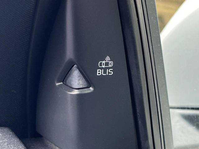 ボルボ Ｖ４０ Ｔ５ Ｒデザイン 2.8万Km (大阪府)[397]の中古車詳細