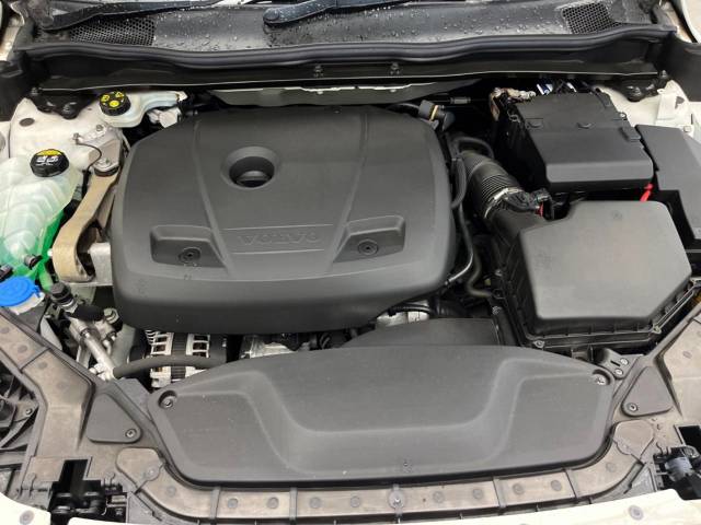 ボルボ Ｖ４０ Ｔ５ Ｒデザイン 2.8万Km (大阪府)[397]の中古車詳細