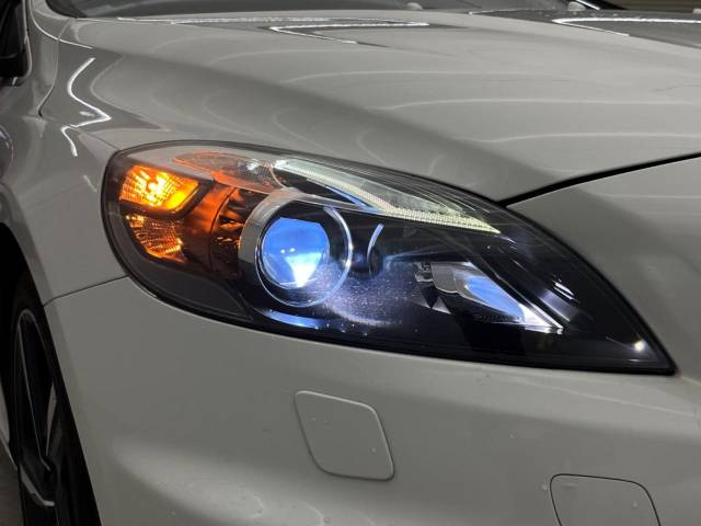 ボルボ Ｖ４０ Ｔ５ Ｒデザイン 2.8万Km (大阪府)[397]の中古車詳細