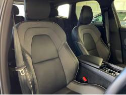 ＸＣ６０ Ｂ６ ＡＷＤ Ｒデザインの中古車画像