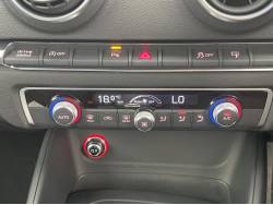 Ａ３セダン １．８ＴＦＳＩクワトロの中古車画像