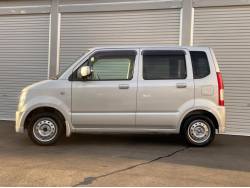 ＡＺワゴン ＦＸの中古車画像