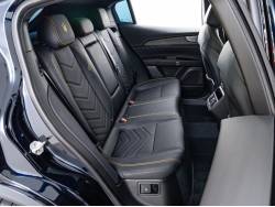 グレカーレ トロフェオの中古車画像