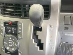 ヴォクシー トランス－Ｘの中古車画像