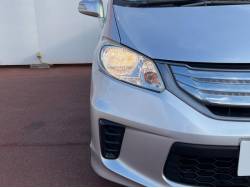 フリードハイブリッド ハイブリッドの中古車画像