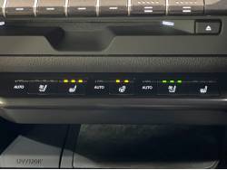 ＵＸ ＵＸ２５０ｈ バージョンＬの中古車画像