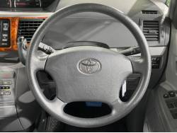 ノア Ｘの中古車画像