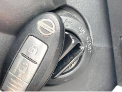 キューブ １４Ｓ Ｖセレクションの中古車画像