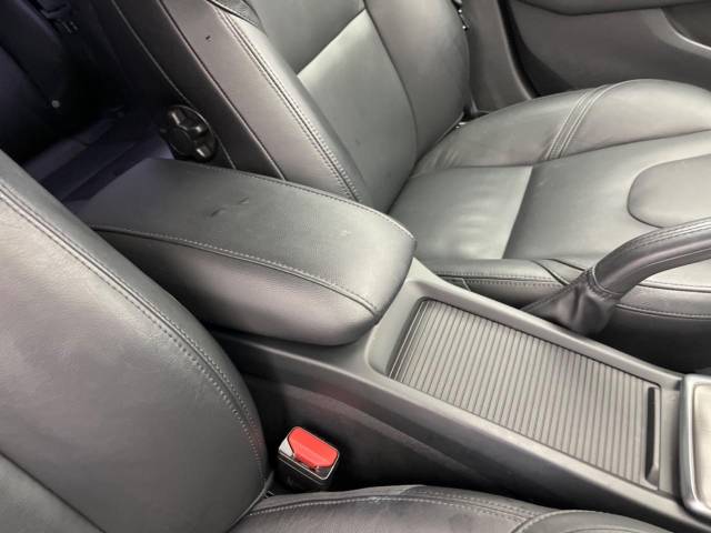 ボルボ Ｖ４０ Ｔ４ ＳＥ 4.3万Km (大阪府)[897]の中古車詳細