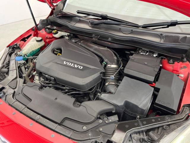 ボルボ Ｖ４０ Ｔ４ ＳＥ 4.3万Km (大阪府)[897]の中古車詳細