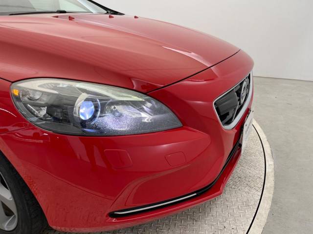 ボルボ Ｖ４０ Ｔ４ ＳＥ 4.3万Km (大阪府)[897]の中古車詳細