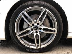 Ｅクラス Ｅ２００ アバンギャルド スポーツの中古車画像