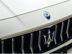 ギブリ ＧＴハイブリッドの中古車画像