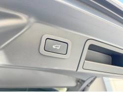 レンジローバーヴェラール Ｓ ２５０ＰＳの中古車画像