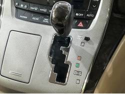 アルファードハイブリッド ハイブリッドＧ Ｌパッケージ ロイヤルラウンジＬＥの中古車画像