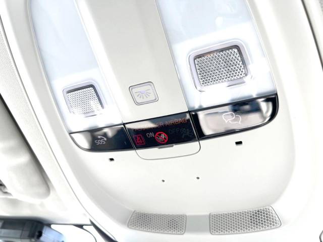 ボルボ ＸＣ６０ プラス Ｂ５ 2.7万Km (神奈川県)[553]の中古車詳細