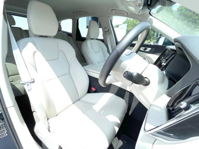 ボルボ ＸＣ６０ プラス Ｂ５ 2.7万Km (神奈川県)[553]の中古車詳細