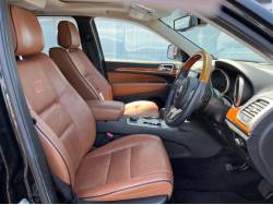 ジープ・グランドチェロキー オーバーランドの中古車画像