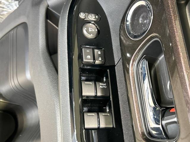 ホンダ Ｎ－ＢＯＸカスタム Ｇ・Ｌホンダセンシング 4.3万Km 149.9万円(高知県)[327]の中古車詳細