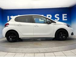 ２０８ ＧＴライン ブラックパックの中古車画像