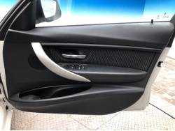 ３シリーズ ３２０ｉの中古車画像