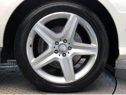 Ｍクラス ＭＬ３５０ ブルーテック ４マチックの中古車画像