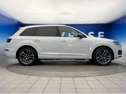 Ｑ７ ３．０ＴＦＳＩクワトロアダプティブエアサスペンション仕様の中古車画像