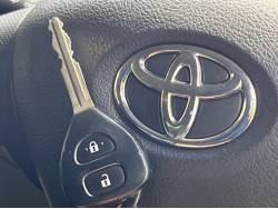 カローラルミオン １．５Ｘの中古車画像