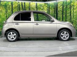 マーチ １４Ｓ ＦＯＵＲの中古車画像