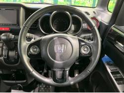 Ｎ－ＢＯＸカスタム ２トーンカラースタイル Ｇ・ターボＬパッケージの中古車画像