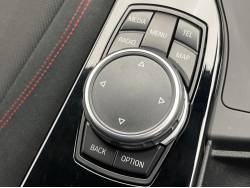 ３シリーズ ３２０ｄツーリング スポーツの中古車画像