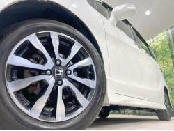 フリード Ｇ エアロの中古車画像