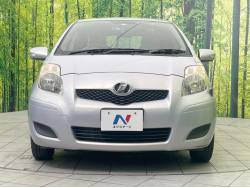 ヴィッツ Ｆの中古車画像