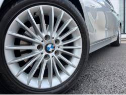 ３シリーズ ３２０ｄブルーパフォーマンス ラグジュアリーの中古車画像