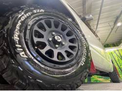 デリカＤ：５ Ｄ プレミアムの中古車画像